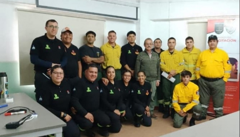 Los Bomberos Voluntarios de Jáchal participaron de una capacitación en Merlo