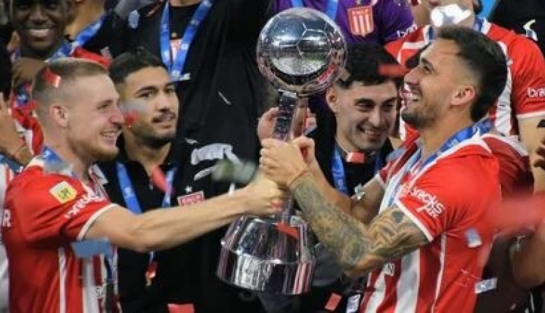 Estudiantes derrotó a Vélez en los penales y es el campeón de la Copa Liga Profesional 2024