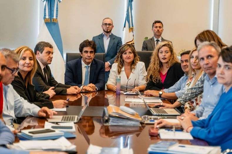 Educación confirmó que el sueldo docente se liquidará con el dato de inflación que rechazaron los gremios