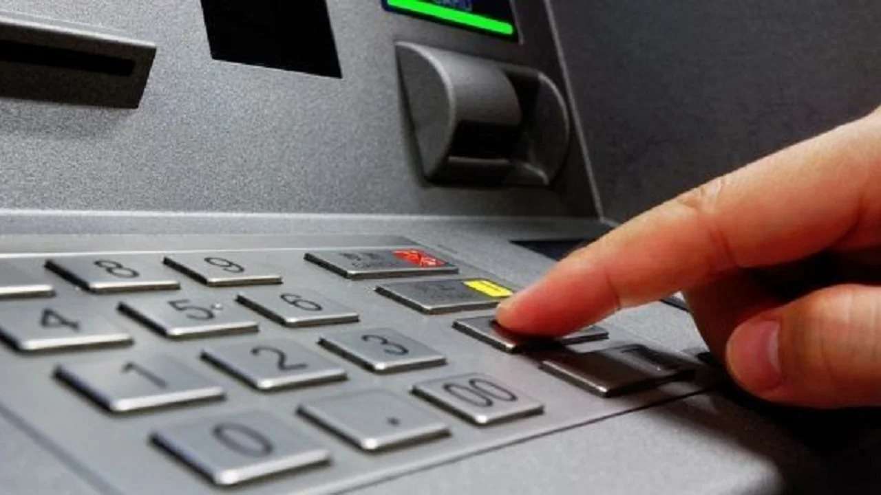Los empleados públicos provinciales tendrán acreditados sus haberes el 30 de septiembre