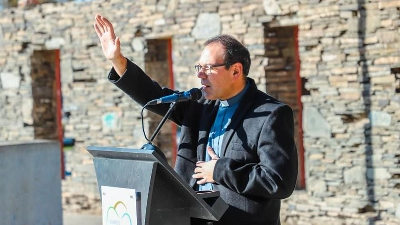 El padre Gustavo Vaca volvió a cuestionar el proyecto Nuevo Panacán sobre Huachi