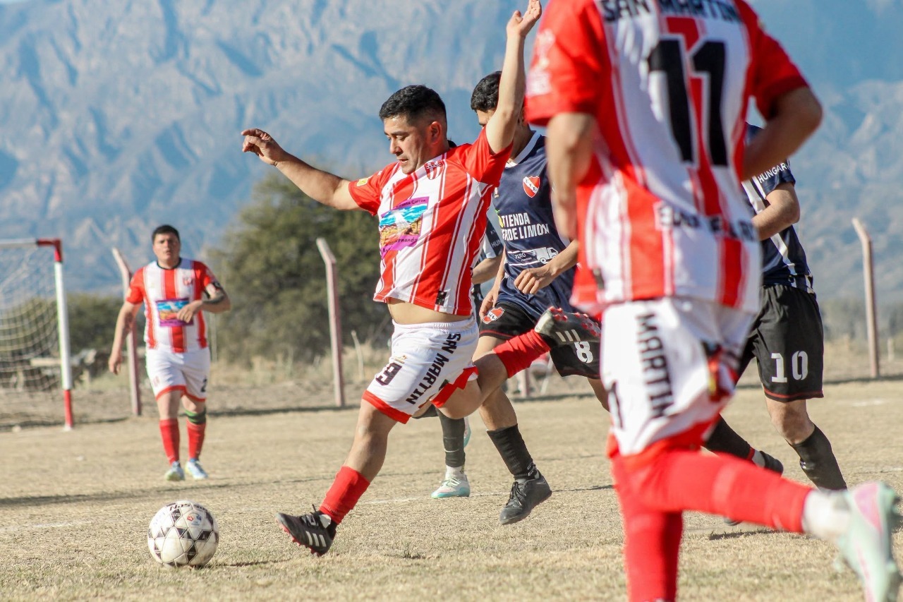 San Martín dio el golpe ante Independiente y la pelea por las semifinales quedó al rojo vivo