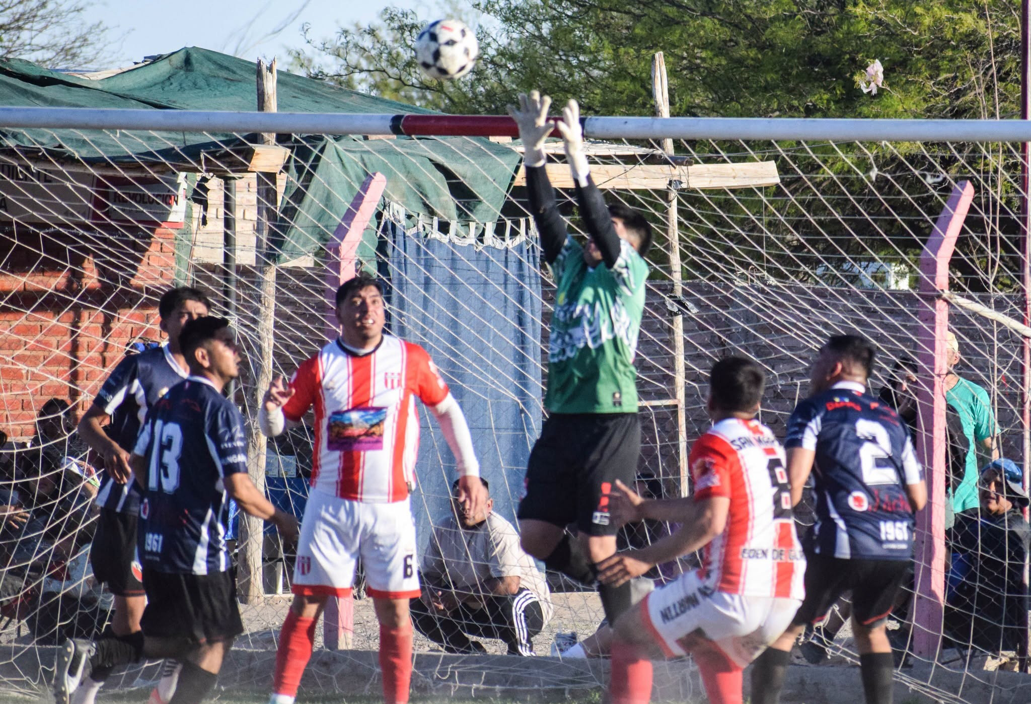 La Primera B disputa una fecha clave en la lucha por las semifinales