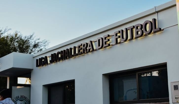 La Liga Jachallera difundió nuevas sanciones y estableció un criterio excepcional para penas extensas