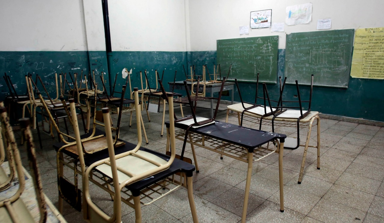 Se suspenden las clases en San Juan a partir de las 13 horas de este viernes por alerta de viento Zonda